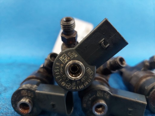 vstrekovače MERCEDES 0445110167 BOSCH