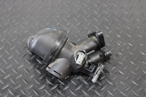 kryt termostatu JAGUAR F-PACE X761 G4D3-8575-AD
