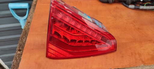 light left rear part AUDI A5 8T LIFT LED to the bonnet 8T0945093C