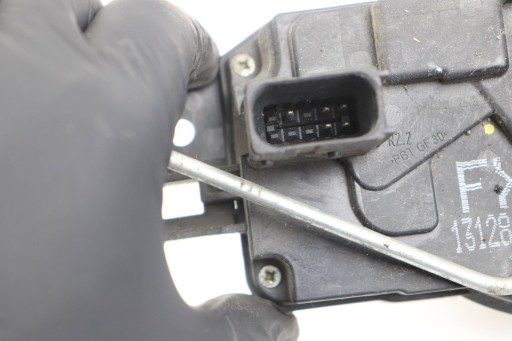 OPEL ASTRA H III lock door right front front 13128112 EUROPA