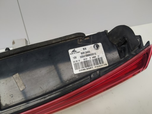 10r- Alfa Romeo Giulietta light LED right to the bonnet rear part 50513400