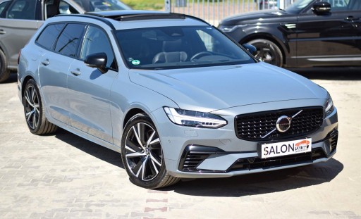 Volvo V90 II 2022