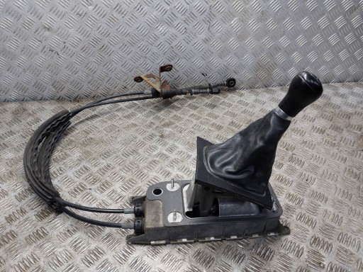 1K0711049AR 8P0863876B - Рычаг переключения передач + рычаги передач для AUDI A3 8P