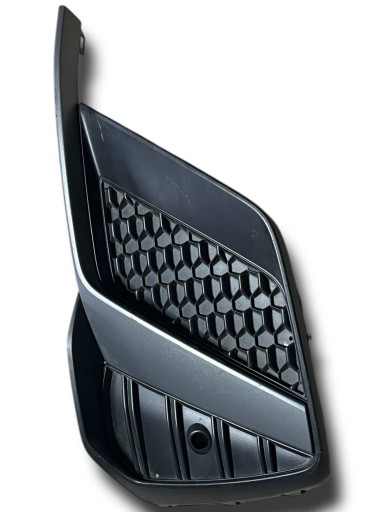 grid of a bumper left S-LINE AUDI A1 II 82A 82A807681D !J