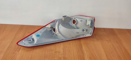 GAUCHE FEUX PHARE AILE ARRIÈRE FORD FOCUS MK4 BERLINE ARRIÈRE