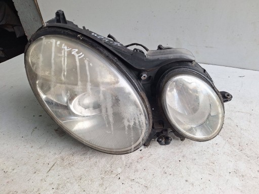 MERCEDES E-class W211 02-06 light right UK-right hand drive