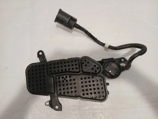 AUDI A4 B9 LIFT uhlíkový filter PAR Paliva 8W0906253C 8W0201801M