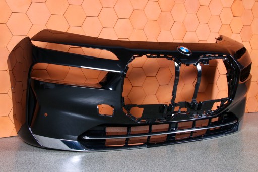 BMW 7 G70 i7 bumper front front colour 475