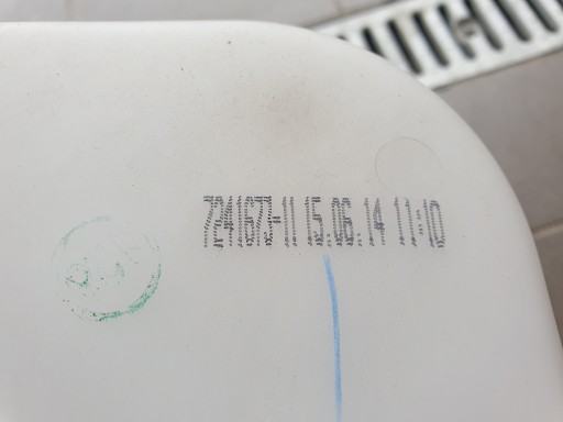 washer fluid tank BMW 1 F20 F21 2011- 7241673