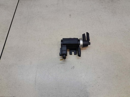 Vanne à vide AUDI A3 8L LIFT 1.9 TDI 1J0906627