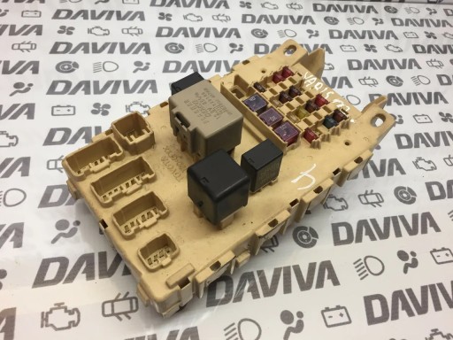 81980-50030 - Toyota rav4 рама / модуль запобіжників 2.0 d 4wd дизель 85kw (116 к.с.) 2000 р.в.