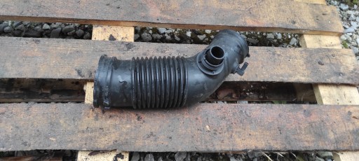 pipe air hose Audi VOLKSWAGEN 06E129629E