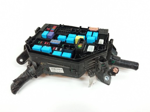fuse box 82111FEM10 1.5 B 125KM Toyota Corolla XII E21