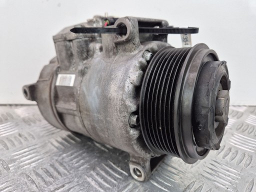 Mercedes E350 CDI W212 compresseur de climatisation A0022303211