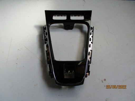 Рамка передач OPEL GRANDLAND P00055677