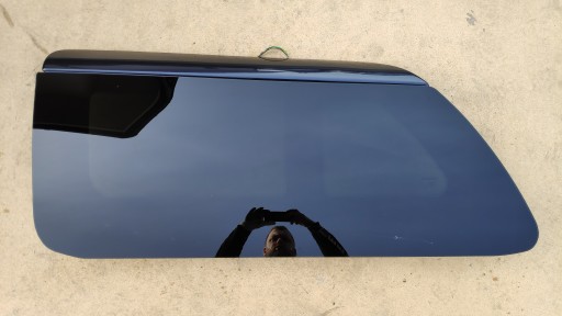 VW AMAROK 10 - ЗАДНЕЕ БОКОВОЕ СТЕКЛО КУЗОВА Л