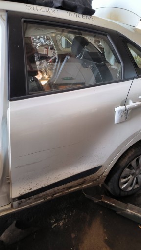 Tür links heck BIALE SUZUKI BALENO III