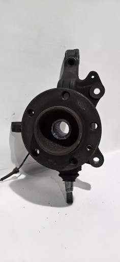 otoč čepu pravý předek NISSAN NV400 10-24