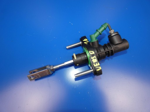 TOYOTA VERSO II LIFT AURIS AVENSIS Pompa frizione WYSPRZEGLIK