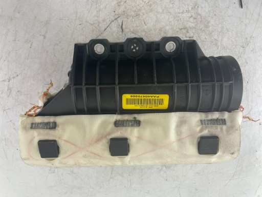 airbag of the passenger 24413420 PAA40470256 Opel Vectra C GTS