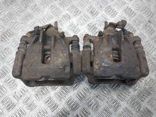 Гальмівний супорт лівий + правий задній TRANSPORTER T4