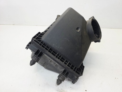 cover of a filter, air AUDI A4 B7 2.7 3.0 TDI 059133835G