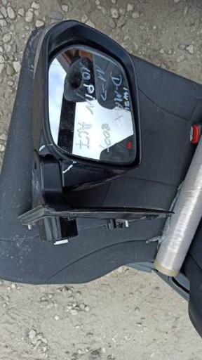 Isuzu D-max 10 - дзеркало ліве 10 pin