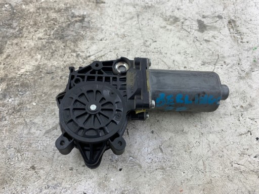 CITROEN XSARA PICASSO mini motor windows right front 0130821762