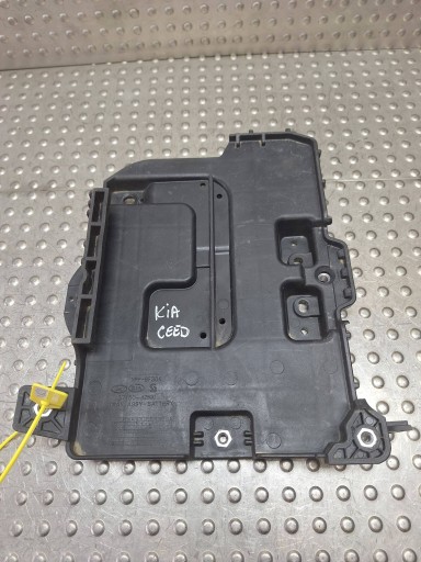 držač akumulatora KIA CEED II 12-17 37150-A2500