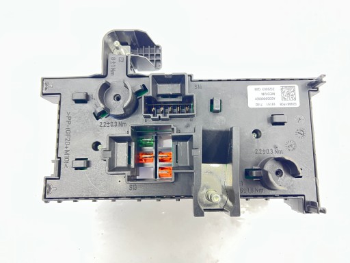 MERCEDES C KLASA W205 Module fusibles A2059068501