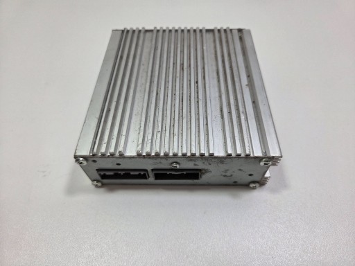 Honda Accord VIII amplifier 39186-TL4-G310-M1 (K124)