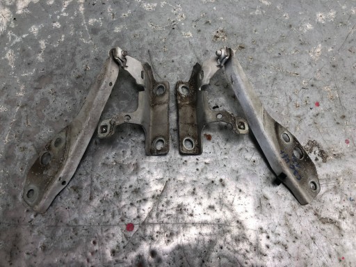 bonnet hinges KOMPLET VOLVO C30 LIFT 31335021 31335020