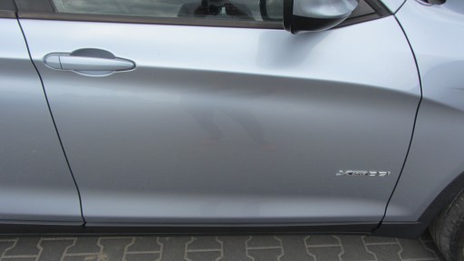 BMW X3 F25 vorne rechts 896 Tür BLUE WATER rechts vorne 41527238695
