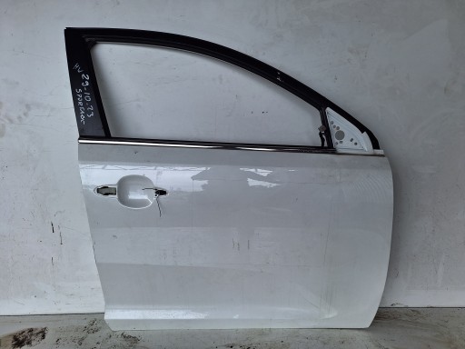 KIA SPORTAGE III 10-18 door right front HW