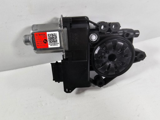 vw_group_777 - Kia ev6 мотор підйому правого заднього скла 83460-cv010