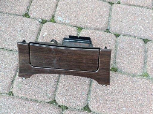 Попільничка Opel Insignia