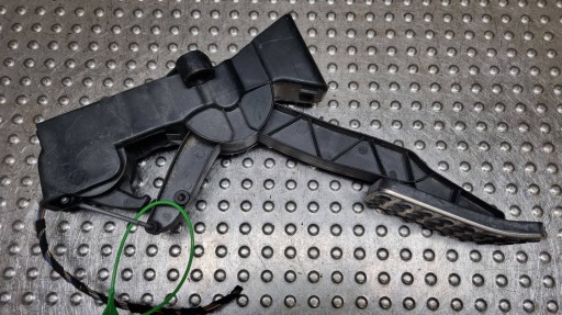 potentiometer gaspedal A1693000904 MERCEDES W169 W245