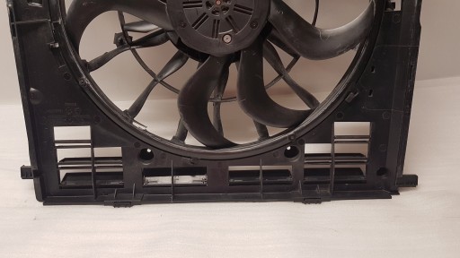 radiator fan BMW X5 G05 X6 G06 X7 G07 8697886