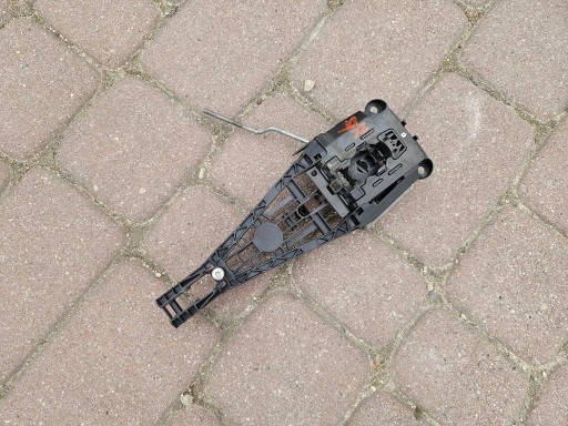 holder handles lever door rear part rear right mocowan Opel Zafira C 13583833