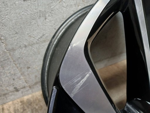 disk hliníkový VW ID-7 ID 7 ID7 14B 9,5J 20" ET47 5X112 14B6010251