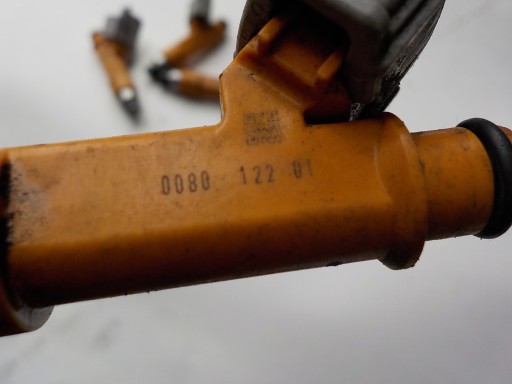 SUZUKI JIMNY (FJ) 1.3 16V B ORG injector 008012201