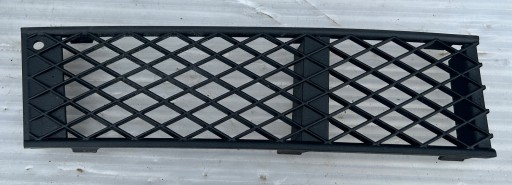 grid right of a bumper front BMW 7 F01 7184150