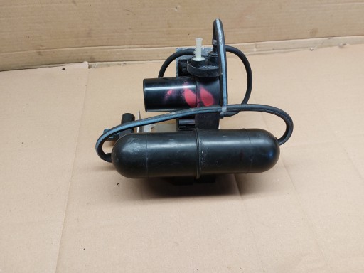 pump vacual VACUM ASTON MARTIN VANTAGE 4.7 16r 4G43-2C529-BC