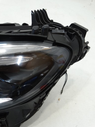 Feux phare REFLEKTOR Gauche Avant MERCEDES GLC X254 12130030210L