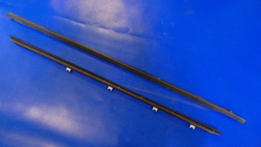 moulding door dust right front LAND ROVER DISCOVERY SPORT 14-24R