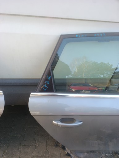 complete door right rear part right rear. Audi A4 B8 KOMBI LY7G