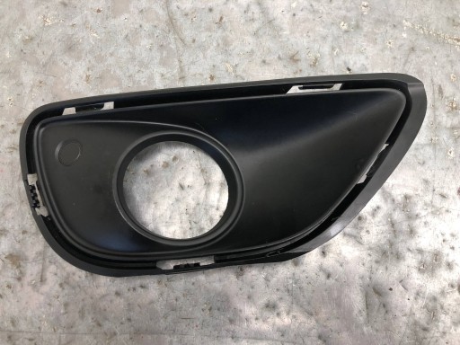grid fog lights right front PDC PORSCHE CAYENNE 7P5807824 5Q0919275B