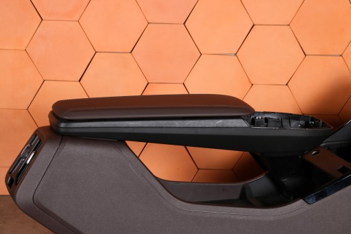 BMW U06 X1 U11 TUNEL central console armrest MOKKA NACHTBLAU ANGLIK
