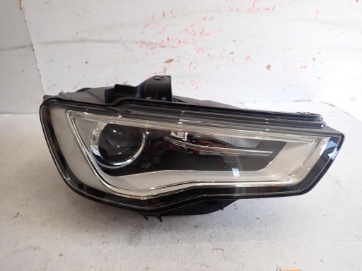 light front front right AUDI A3 2012- BI-XENON 8V0941006