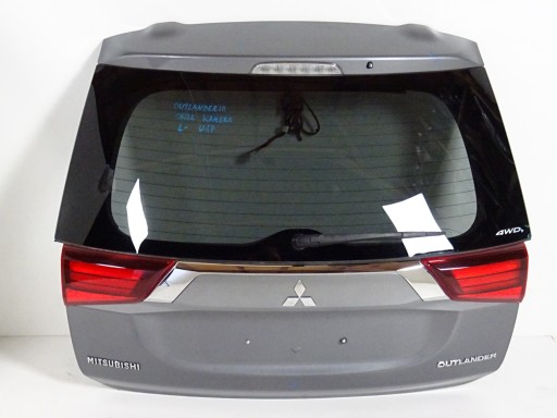 OUTLANDER III ПІДЙОМНА ЗАДНЯ ДВІРІ U17 КАМЕРА